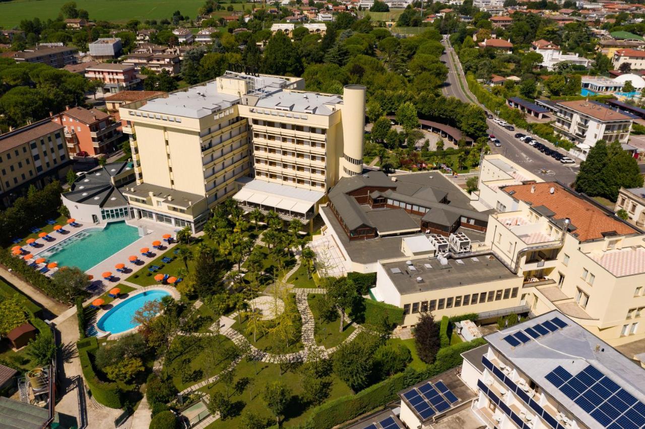 Hotel Savoia Thermae & Spa (Adults Only) Abano Terme Exteriör bild