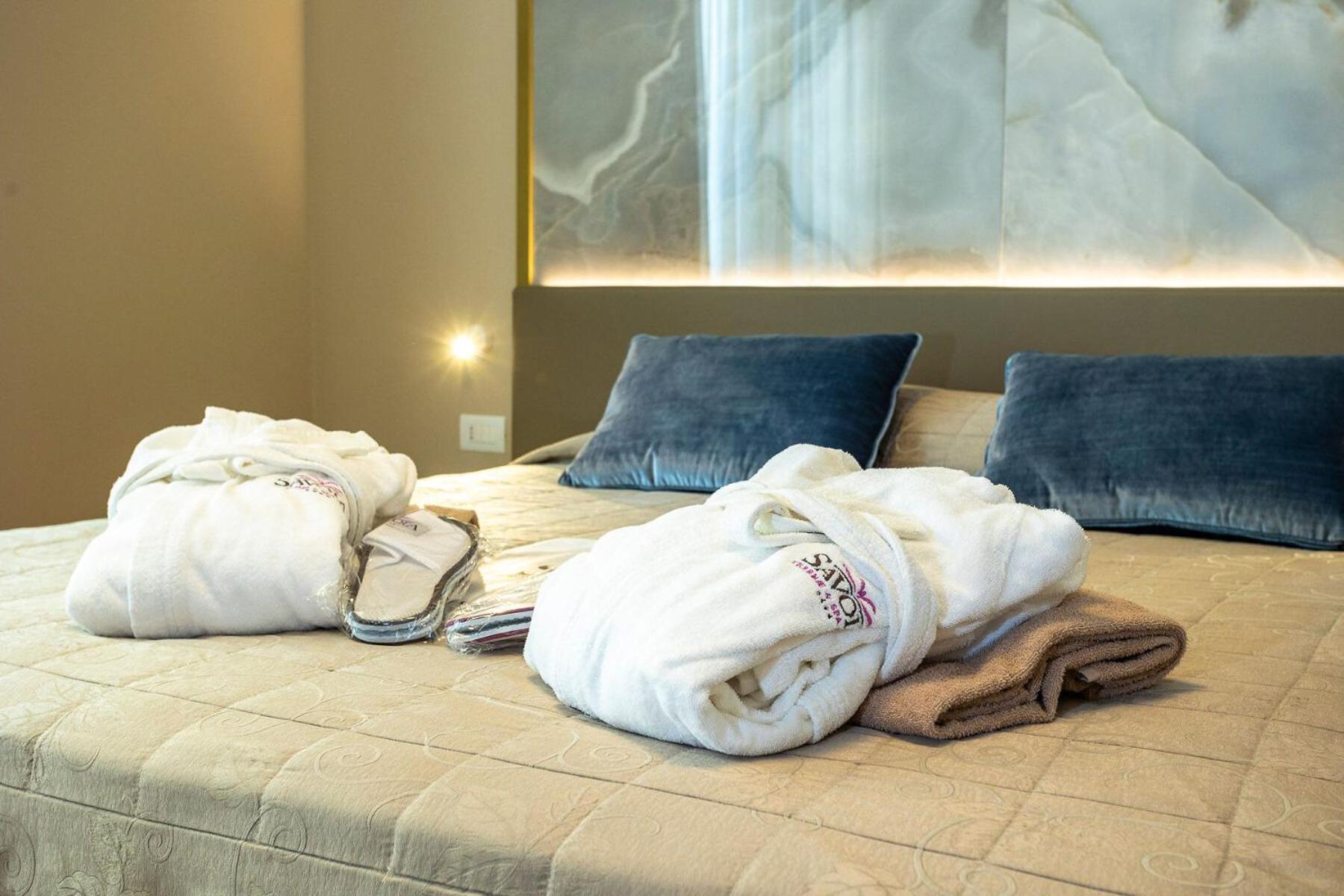 Hotel Savoia Thermae & Spa (Adults Only) Abano Terme Exteriör bild